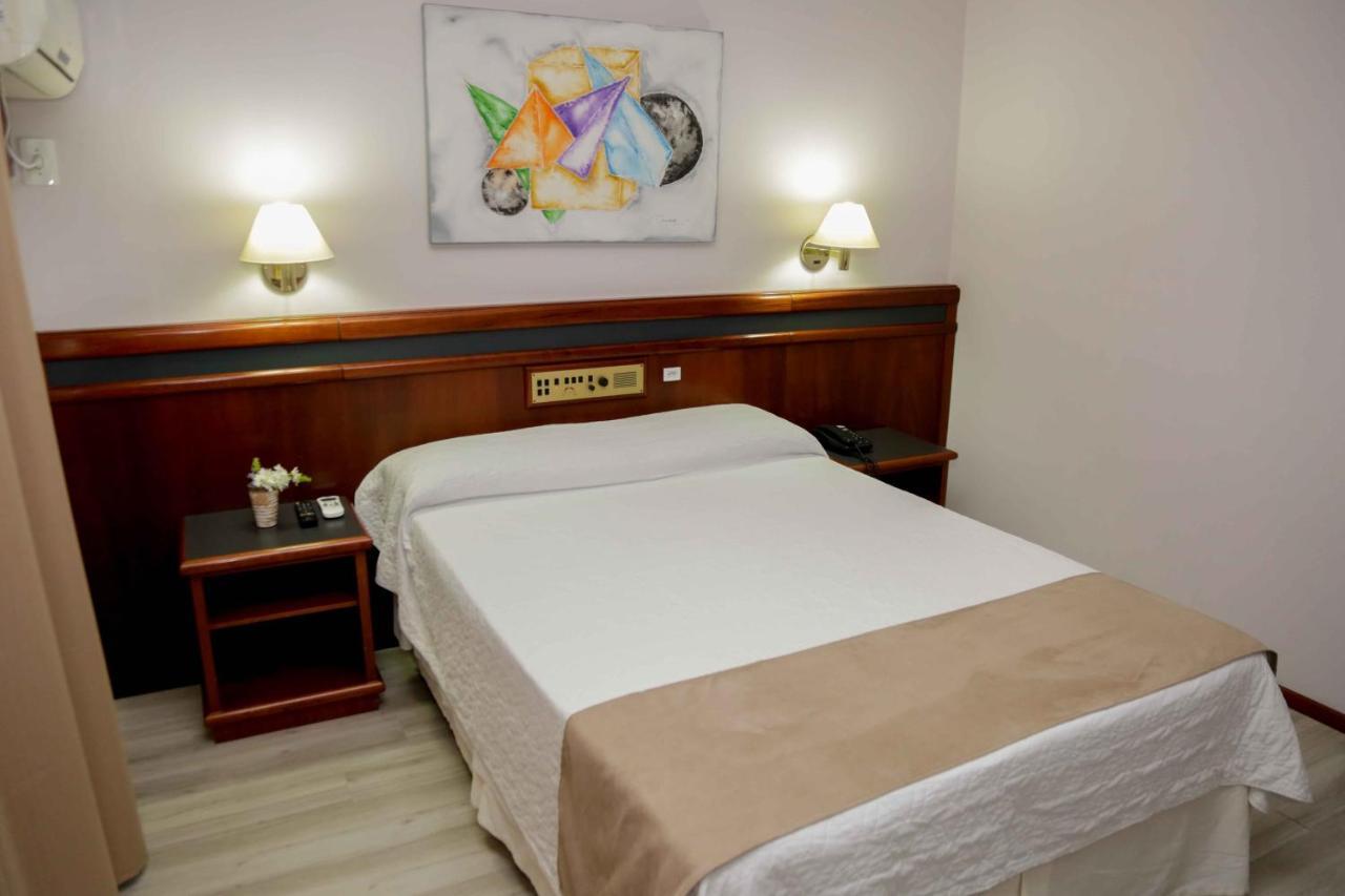 Susin Hotel Mafra Exteriör bild