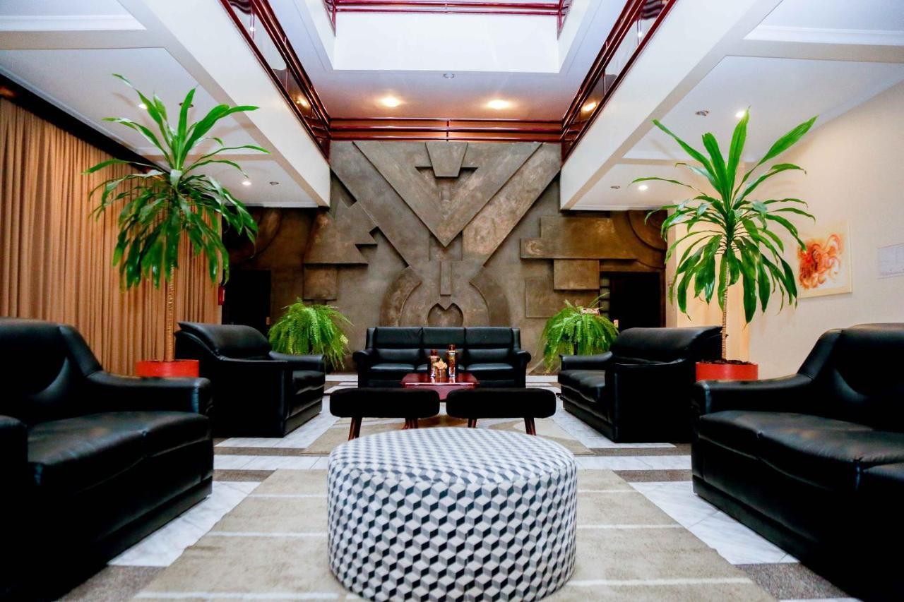 Susin Hotel Mafra Exteriör bild
